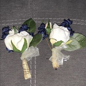 Groomsmen custom boutonnières